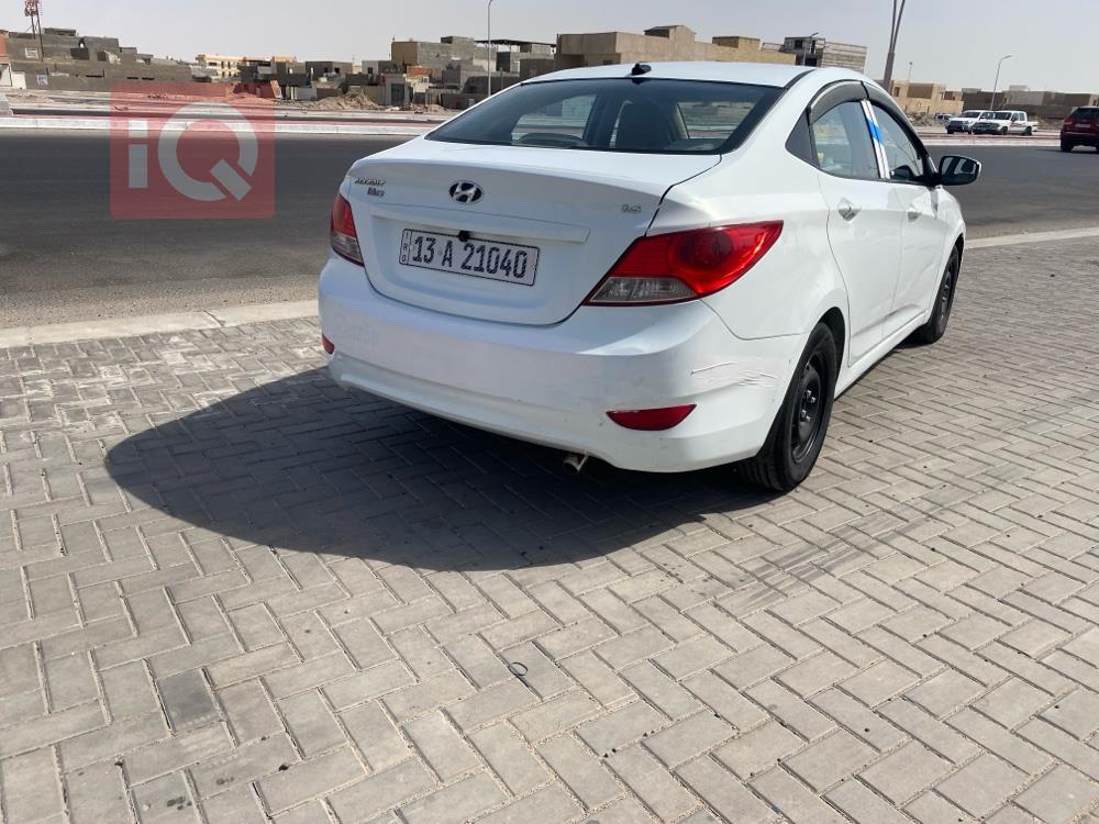 هیوندای ئەکسنت